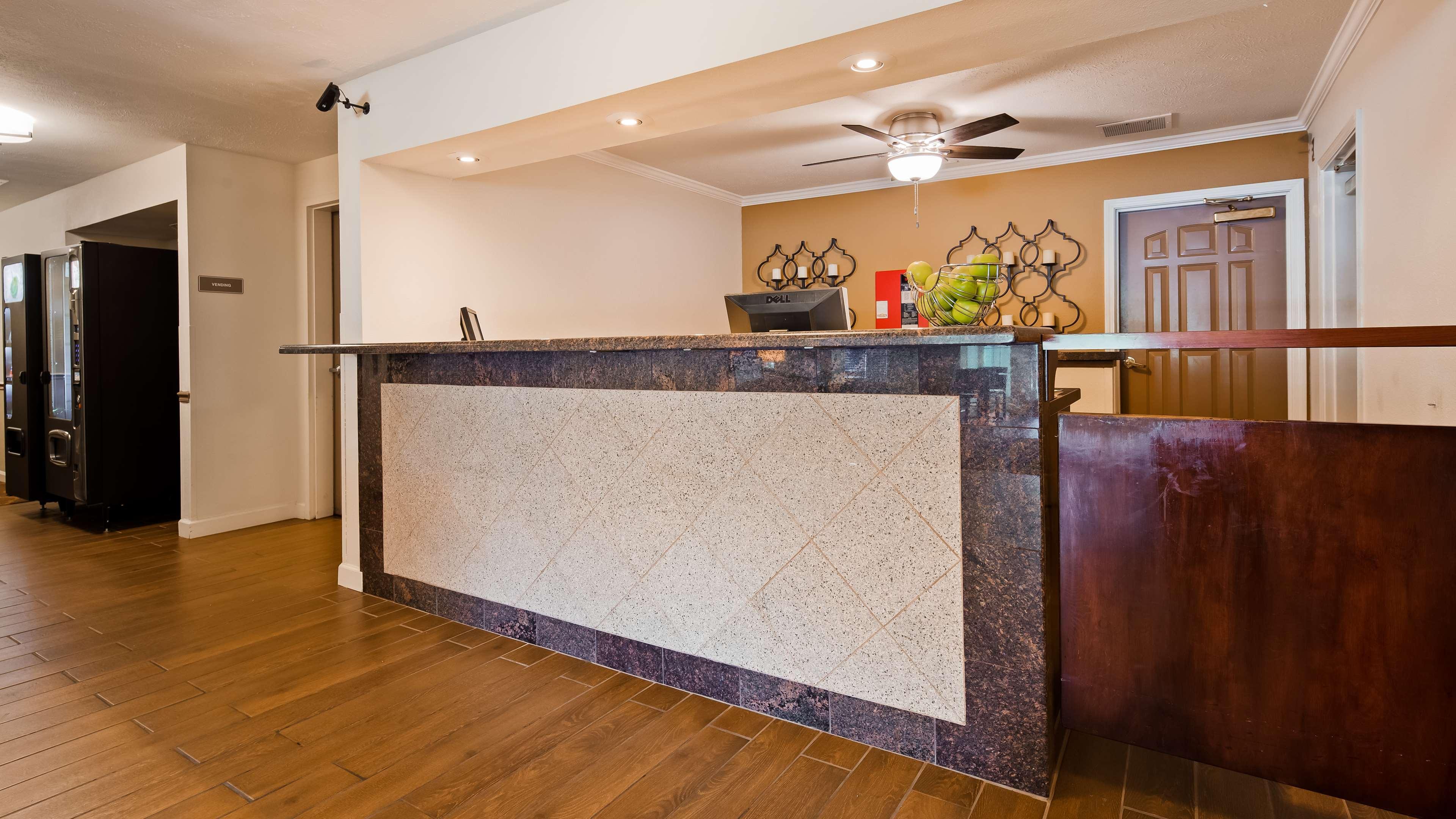 Best Western Clovis Cole Exterior foto